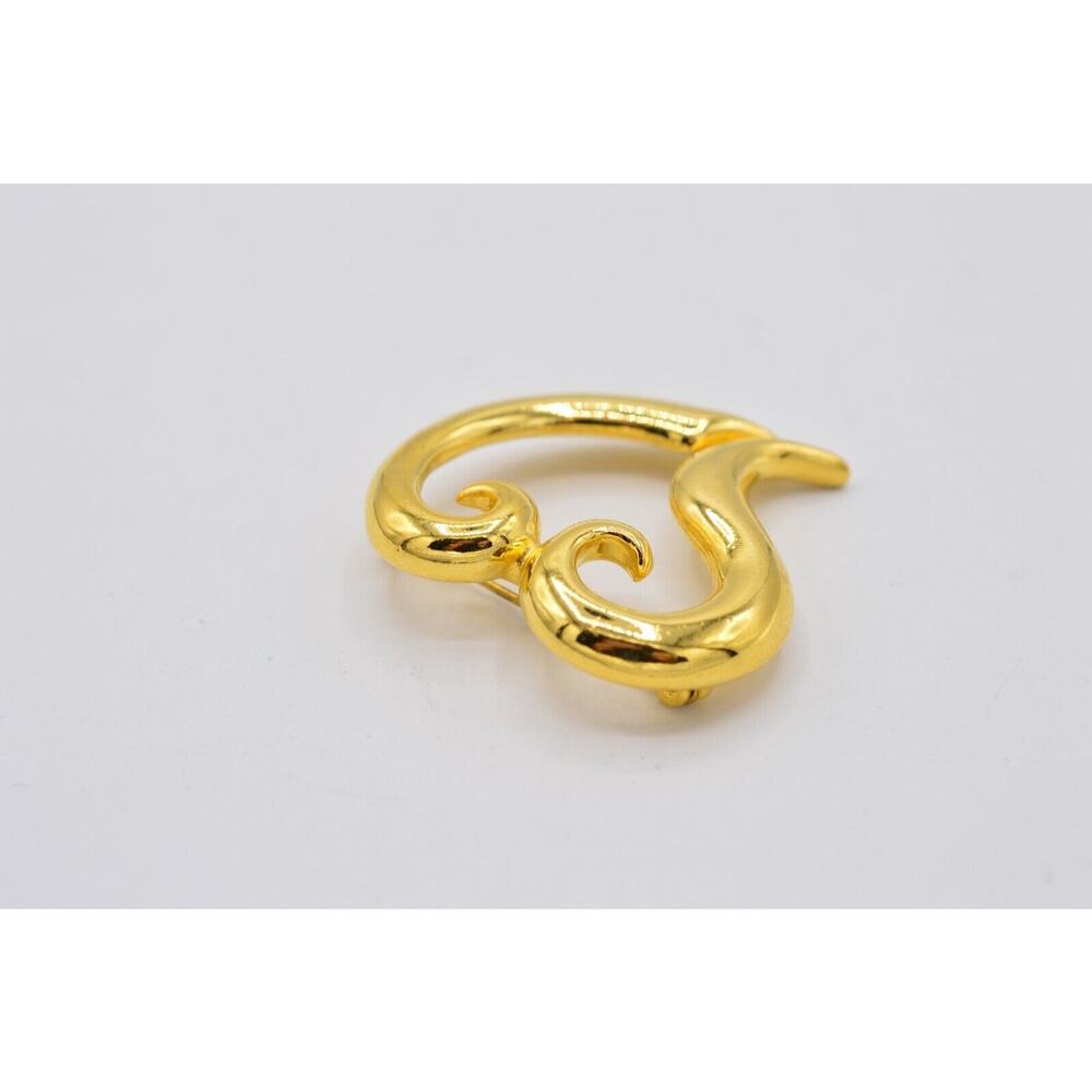 Vintage Heart Pin Brooch Shiny Gold Tone Chunky Valentine's Day NOS 1980s BinAC - Picture 7 of 9